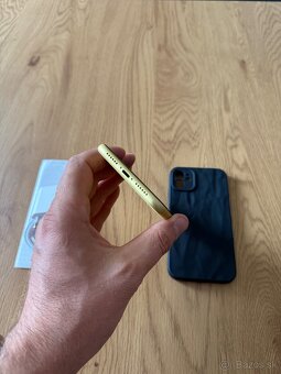 iPhone 11 64 gb Yellow v záruke + príslušenstvo - 6