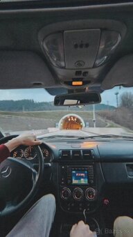 Mercedes ML320 Designo Marine Blue - 6