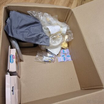 Odsávačka Medela - 6