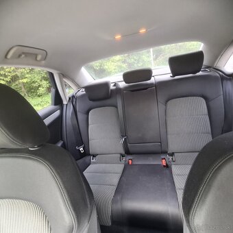 Audi A4, 2.0 TDI, 105 Kw, r.v. 2009 - 6