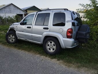 Rozpredam Diely jeep Cherokee kj Liberty 2.8crd - 6
