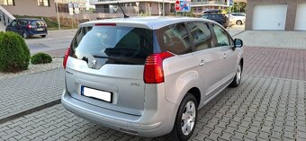 Predám Peugeot 5008 2.0 TDI 110Kw Zachovalé R.V.2012 - 6