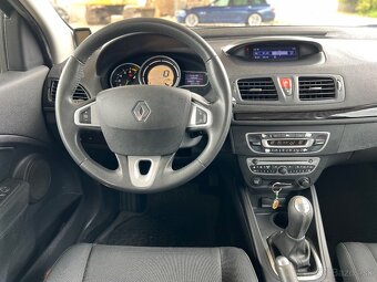 Renault Megane 1.6 benzín - 6