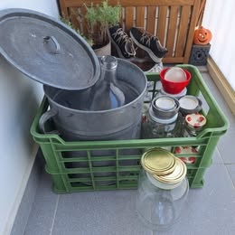 Pomocníci na zaváranie a záhrady - 6