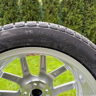 NOVÁ ZIMNÁ SADA R18 245/45 5x112 - 6