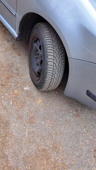 Predam skoda fabia 1.2 htp benzin - 6