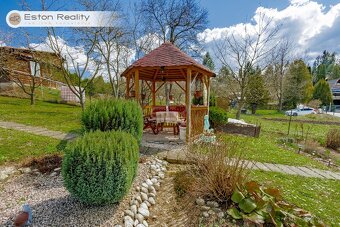 Precízne udržiavaná záhrada 503 m2 s chatou, Vydumanec - 6