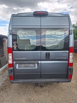 Predám 5 MIESTNU DODÁVKU Citroën Jumper 3,0 - 6