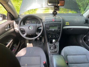 Škoda Octavia 2 - 6