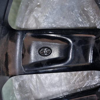 Toyota disky 5x114,3 R19 7,5J ET50 - 6