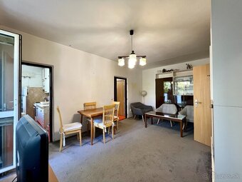 Na prenájom 4-izbový byt + garáž, 72m2 + lodžia,  Výstavby - 6