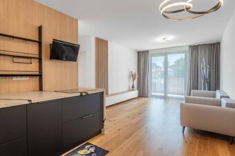 BABONI TRE: Nadštandardný 2-i byt v projekte ZWIRN za cenu „ - 6