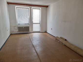 NA PREDAJ 3 IZBOVÝ BYT + 2 x BALKÓN 74 m2 STARÁ TURÁ VOĽNÝ - 6