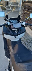 Sym Maxsym 400i r. 2013 - 6