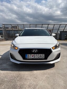 Hyundai i30 CW Kombi 1.4 T-GDi Family 7DCT - 6