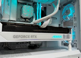 Ryzen 7 9800X3D\32GB\RTX 5080\SSD\1200W Zdroj - 6