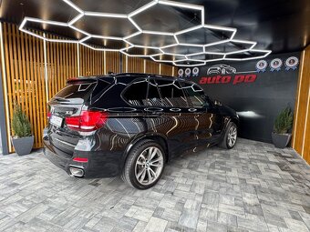 BMW X5 xDrive40d A/T - 6