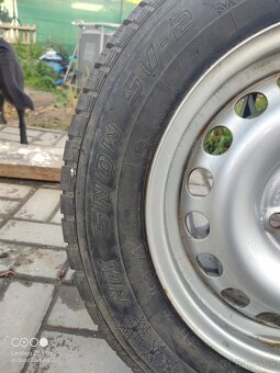 Predám disky 51/2Jx14 ET39 + zimné pneu Nankang 175/70R14 - 6