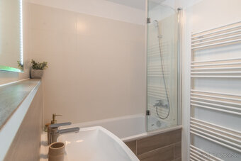 Na prenájom 2-izbový byt v Poprade s parkovacím miestom - 6