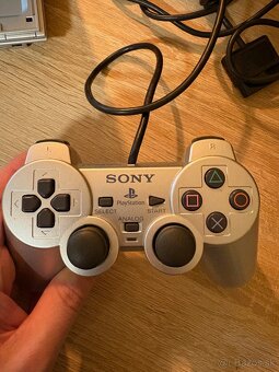 Playstation One 1 slim + playstation 2 slim - 6