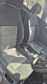 Škoda Octavia 2 1.9TDI 77kw Rozpredam - 6