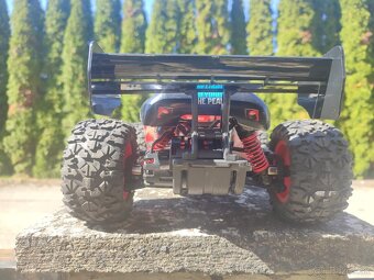 RC auto Vatos Brave 1/12 #2 - 6