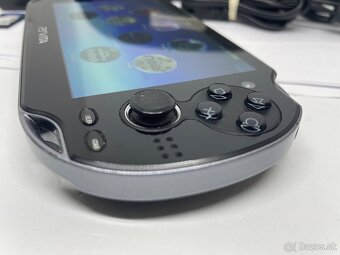 PS Vita 3G Wi-Fi (PCH-1104) OLED - 6