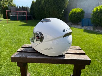 Predám vyklápaciu moto helmu LS2 veľkosť XL - 6