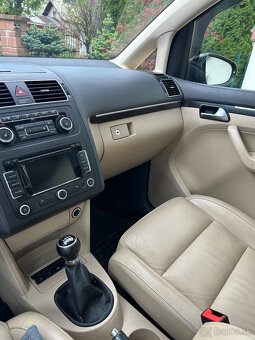 VW Touran 1.6tdi 2011 - 6