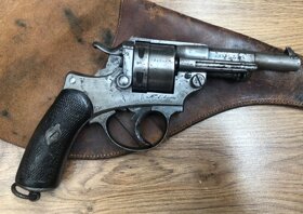 Historicky revolver Chamelot-Delvigne 1873 - 6