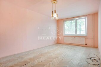 Veľký 2-izbový byt s balkónom v širšom centre, Nové... - 6