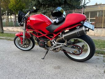 Ducati Monster 750 - 6