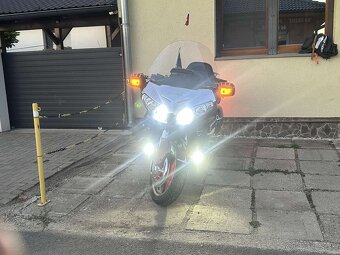 Honda Goldwing - 6