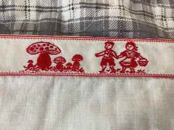 Redwork - výšivka - 6