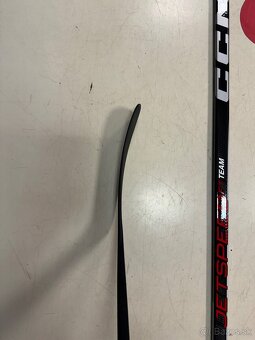 UPLNE NOVA PROFI HOKEJKA CCM JETSPEED FT TEAM - 6