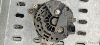 Predám alternátor na Seat Cordoba 1.4 44kw kód:AKK rok 2000 - 6