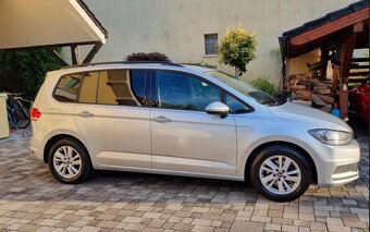Volkswagen Touran 2.0 TDI SCR 150k Edition Highline DSG - 6