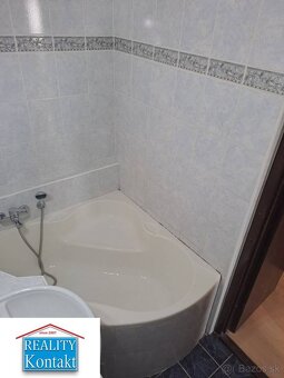 Na prenájom 2-izbový byt v Nových Zámkoch - 6