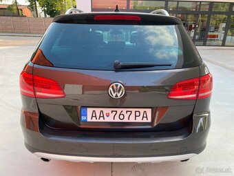 Volkswagen Passat Alltrack 2.0 TDI 4MOTION DSG - 6
