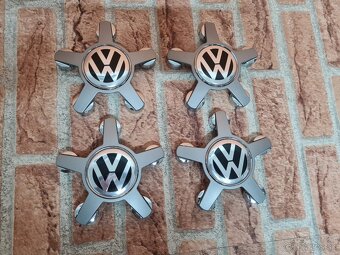 Hviezdicové pukličky krytky kolies do AUDI elektrónov - 6