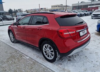 MERCEDES-BENZ GLA 180 A/T - 6