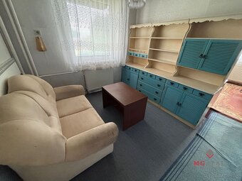 Rodinný dom Topoľčany 13 árový pozemok / možnosť stavebného - 6
