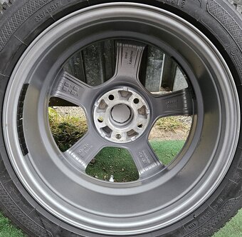 Atraktívne nemecké disky AUTEC - 5x112 r17 - 6