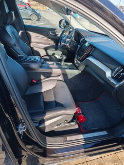 Volvo XC 60 - 6