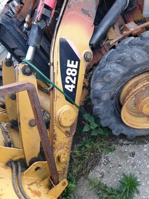 Rozpredám cat 428 B C D E 432D na náhradné diely - 6