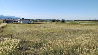 POZEMOK O VÝMERE 877 m2 vo VYŠNEJ KAMENICI - 6