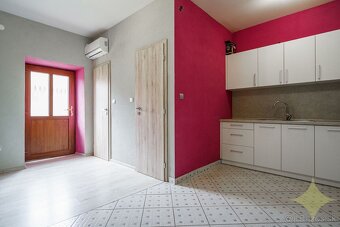 Bátovce, dom o veľkosti bytu s veľkým pozemkom - 6