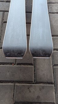 Prémiové švýcarské lyže AK Signature, 158cm, 23/24 - 6