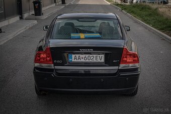 Volvo S60 2.0T - 6