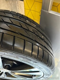 Octavia RS Neptune R18 225/40 - 6